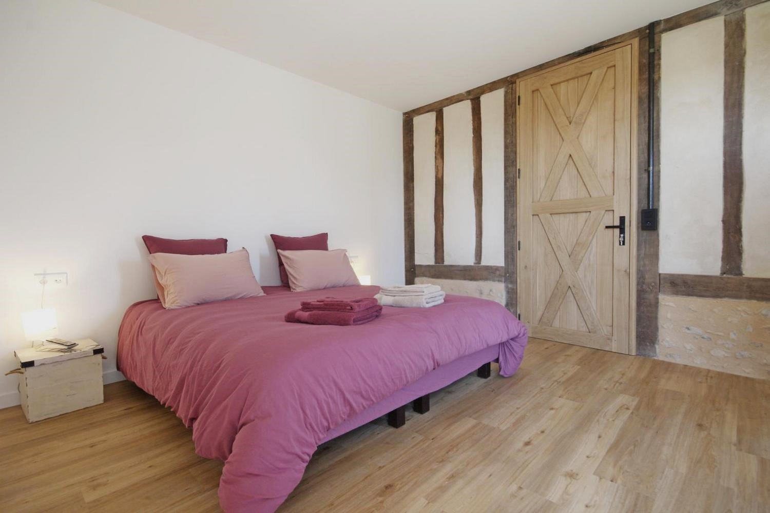 Une chambre en rez de chaussée accès PMR au Domaine de Marbois